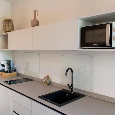 Angheli Garden & Pool * Giardini Naxos